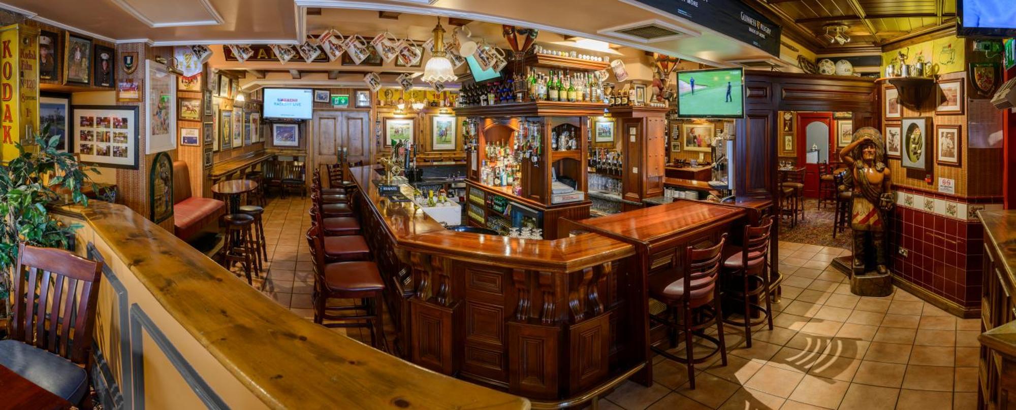 Mcsweeney Arms Hotel Cill Airne Kültér fotó