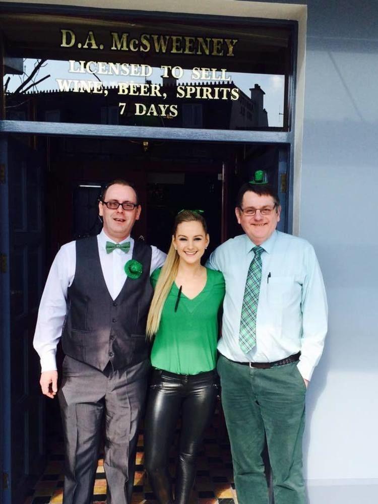 Mcsweeney Arms Hotel Cill Airne Kültér fotó