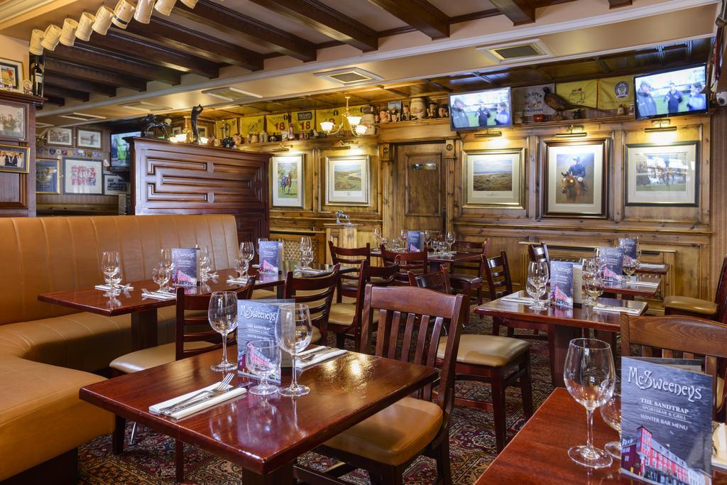 Mcsweeney Arms Hotel Cill Airne Kültér fotó