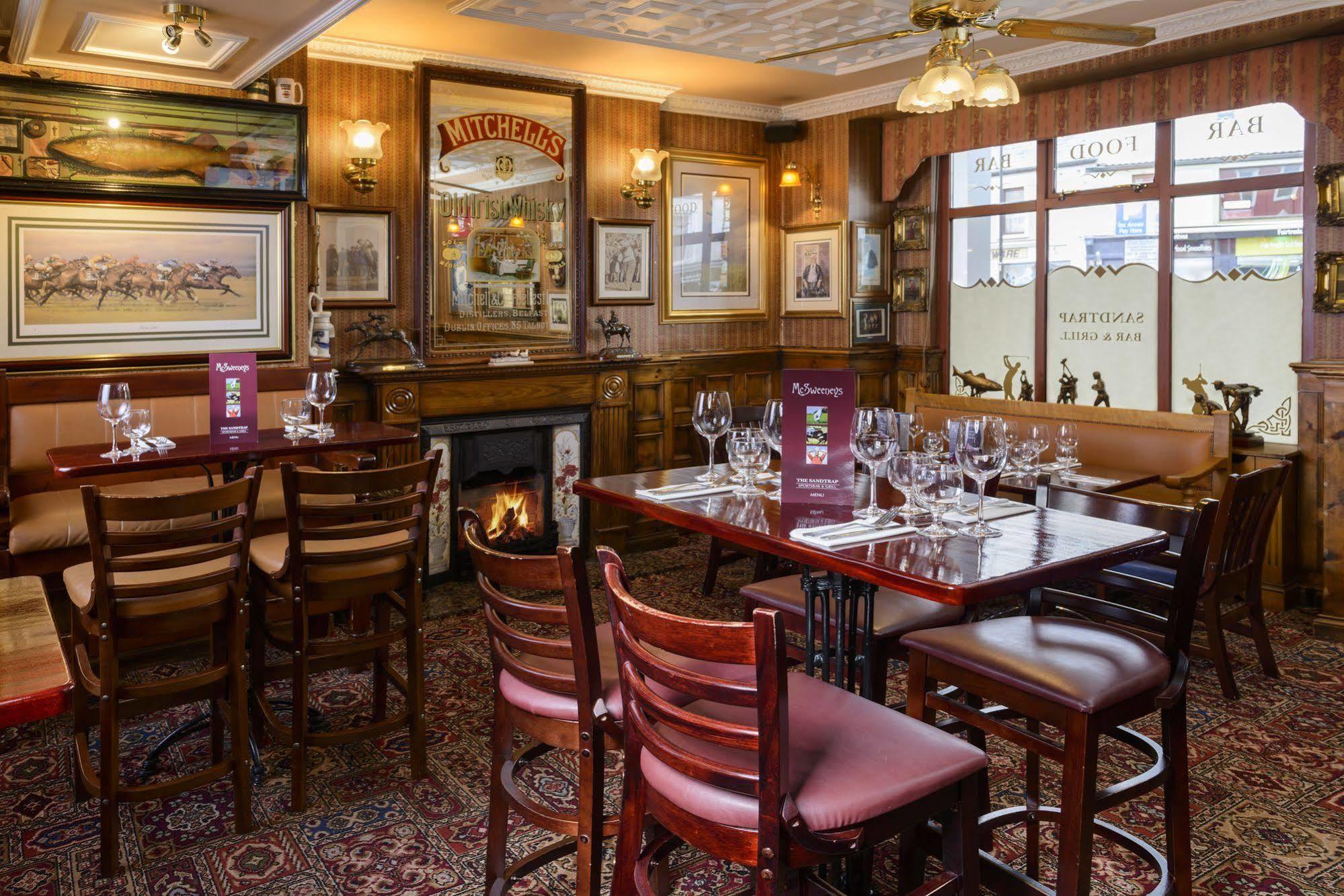 Mcsweeney Arms Hotel Cill Airne Kültér fotó
