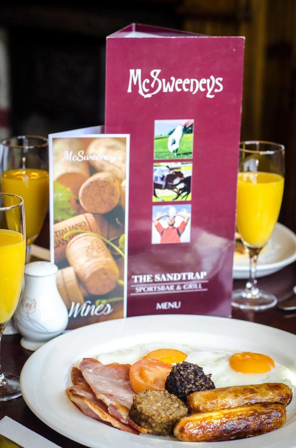 Mcsweeney Arms Hotel Cill Airne Kültér fotó